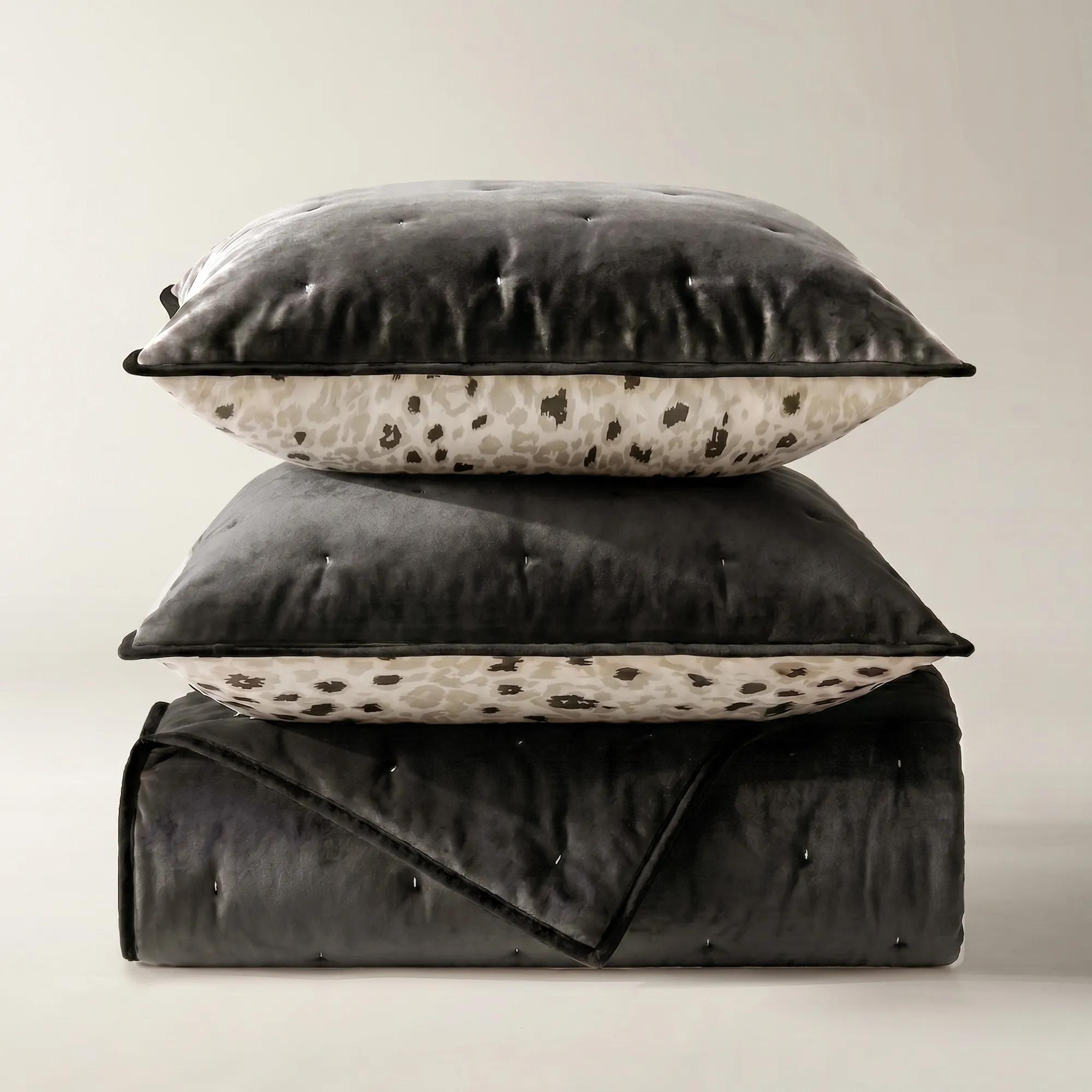 Nemera Reversible Velvet & Leopard Quilt Set - Graphite/Leopard