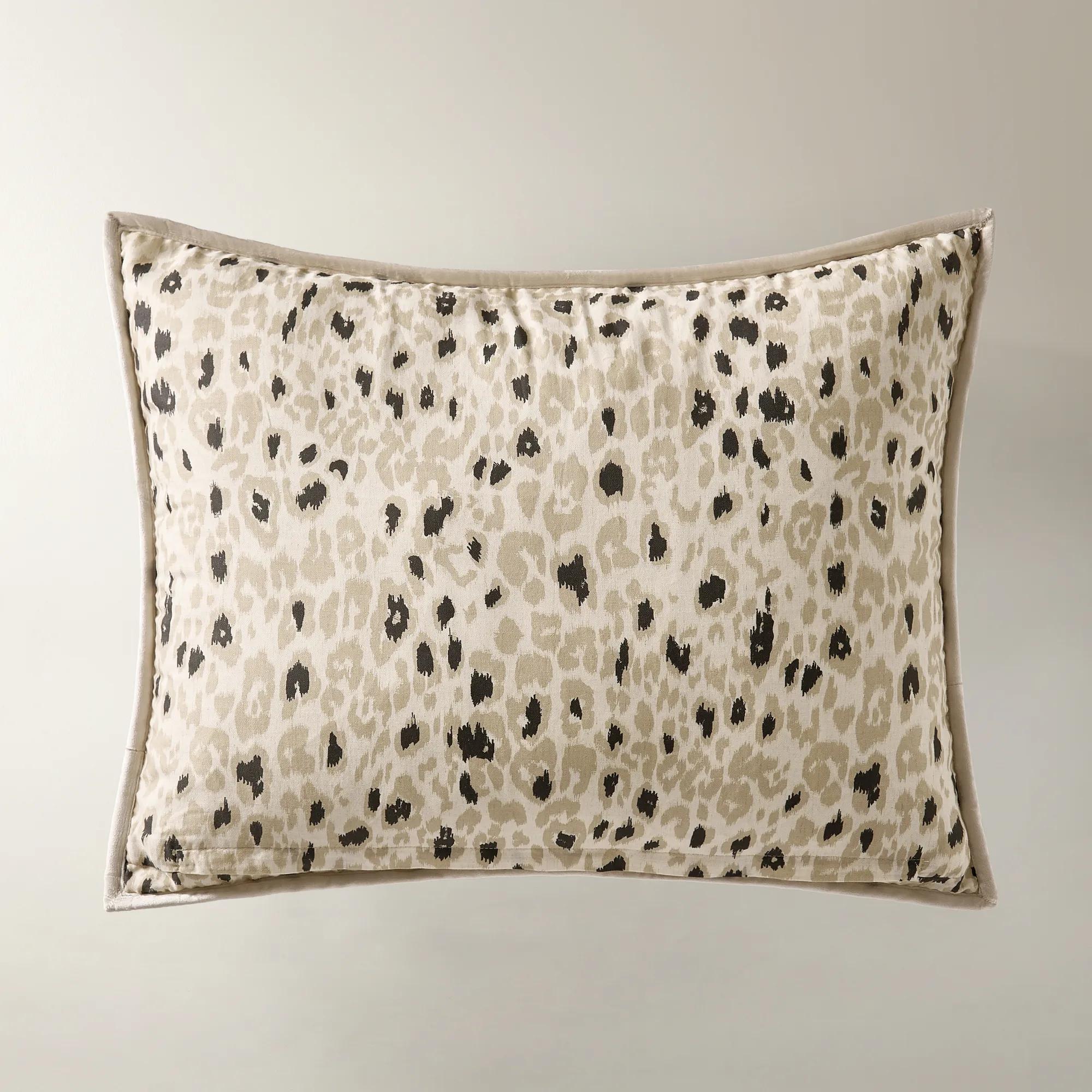 Nemera Reversible Velvet & Leopard Quilt Set - Alabaster/Leopard