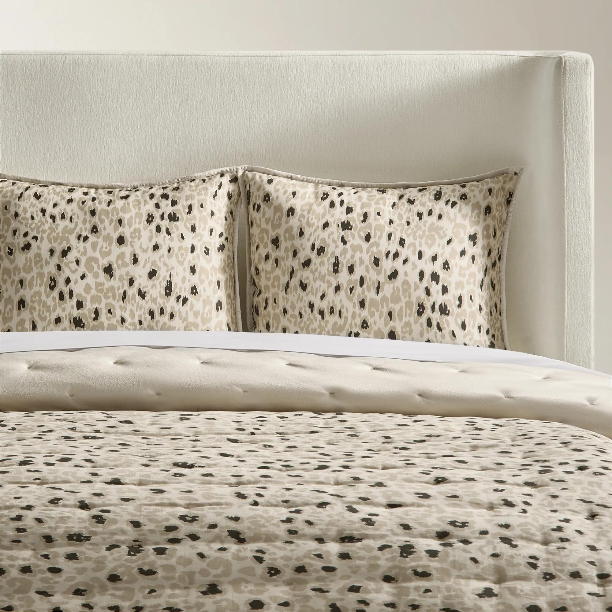 Nemera Reversible Velvet & Leopard Quilt Set - Alabaster/Leopard