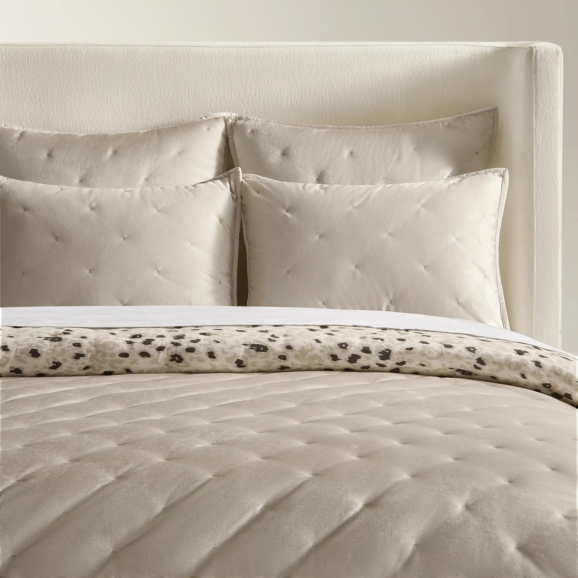 Nemera Reversible Velvet & Leopard Quilt Set - Alabaster/Leopard