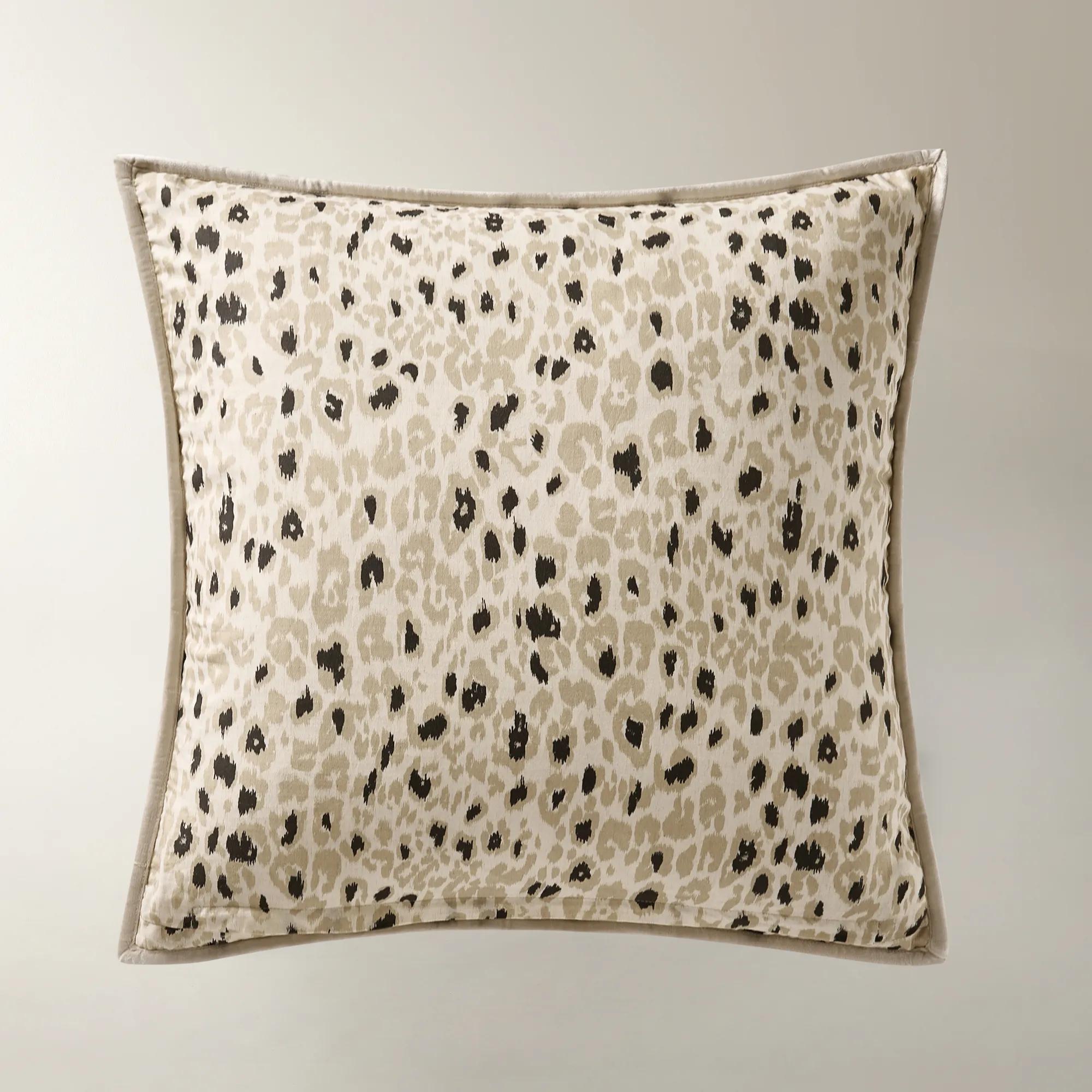Nemera Reversible Velvet & Leopard Quilt Set - Alabaster/Leopard