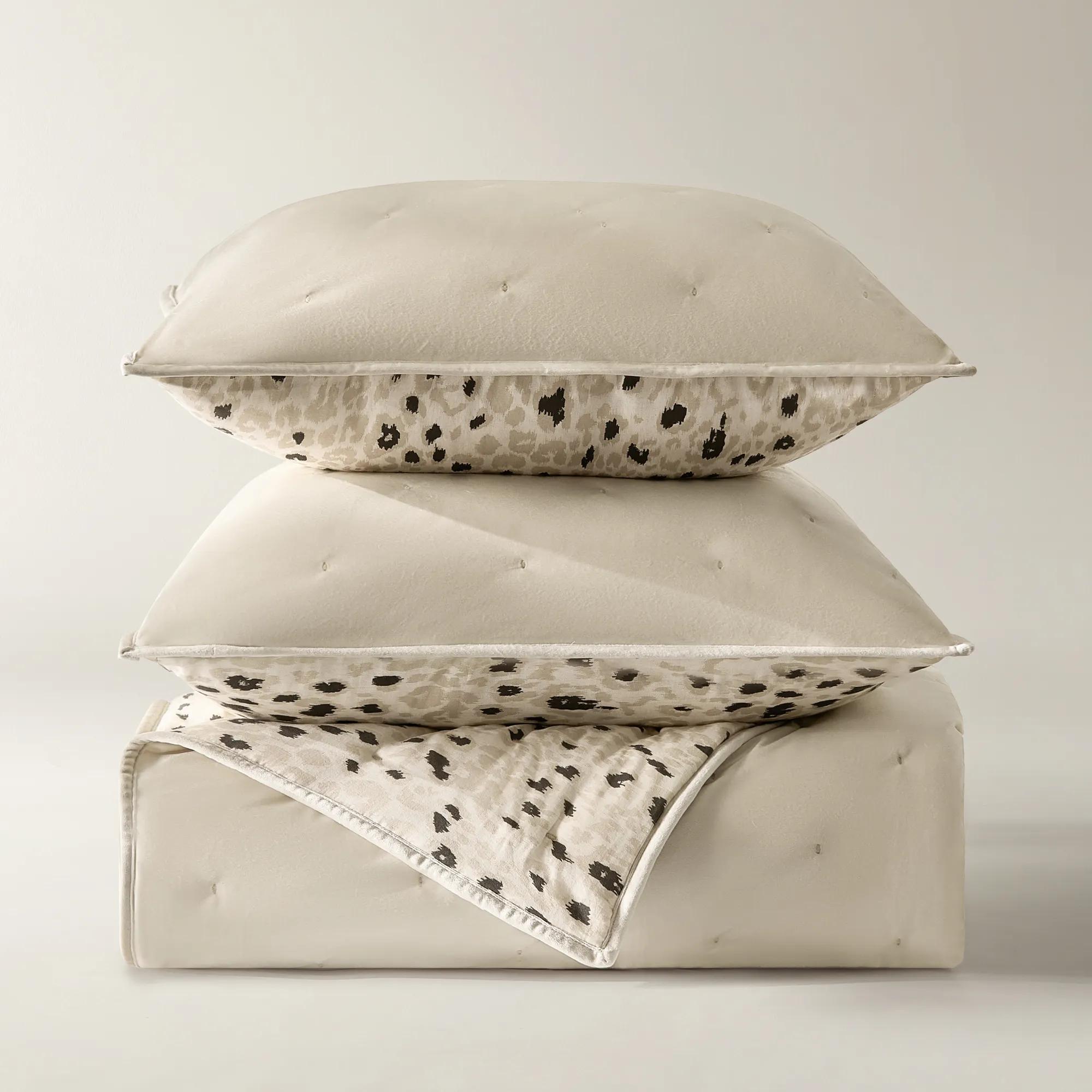 Nemera Reversible Velvet & Leopard Quilt Set - Alabaster/Leopard