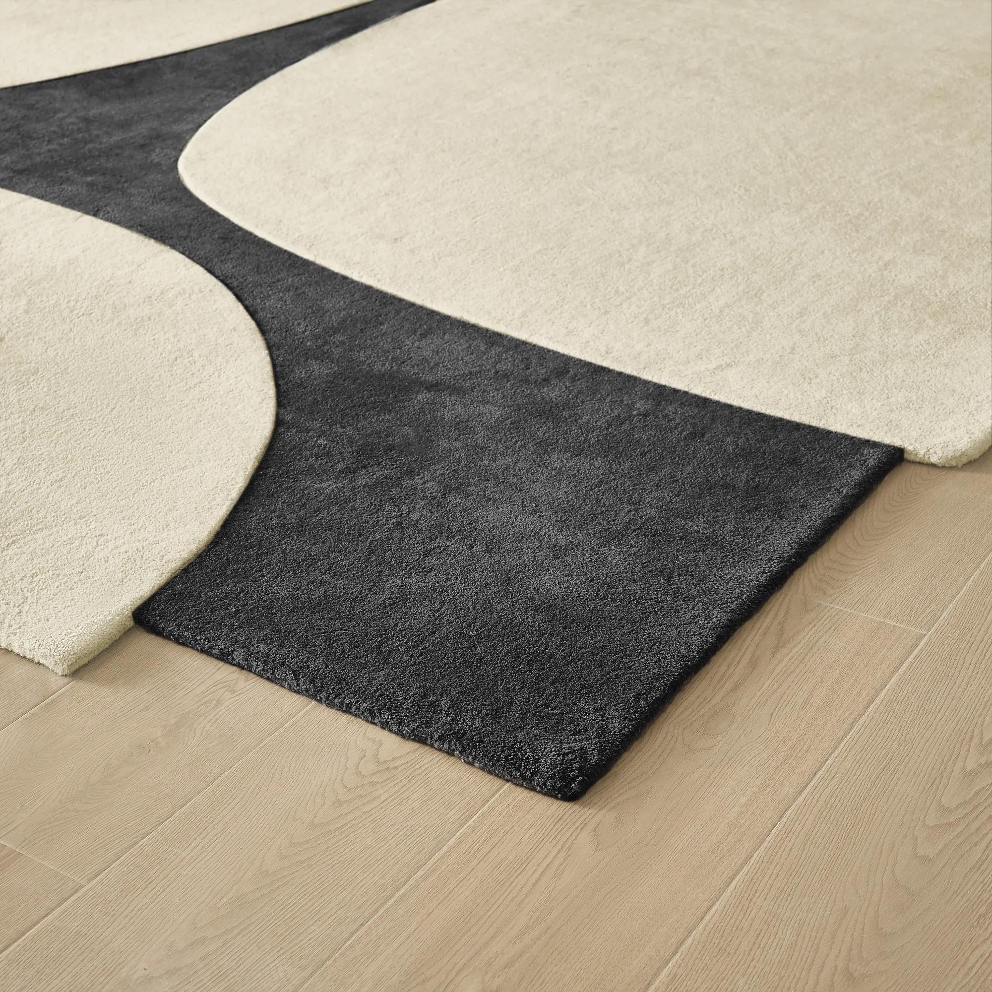 Contour Wool Rug - Ivory/Charcoal