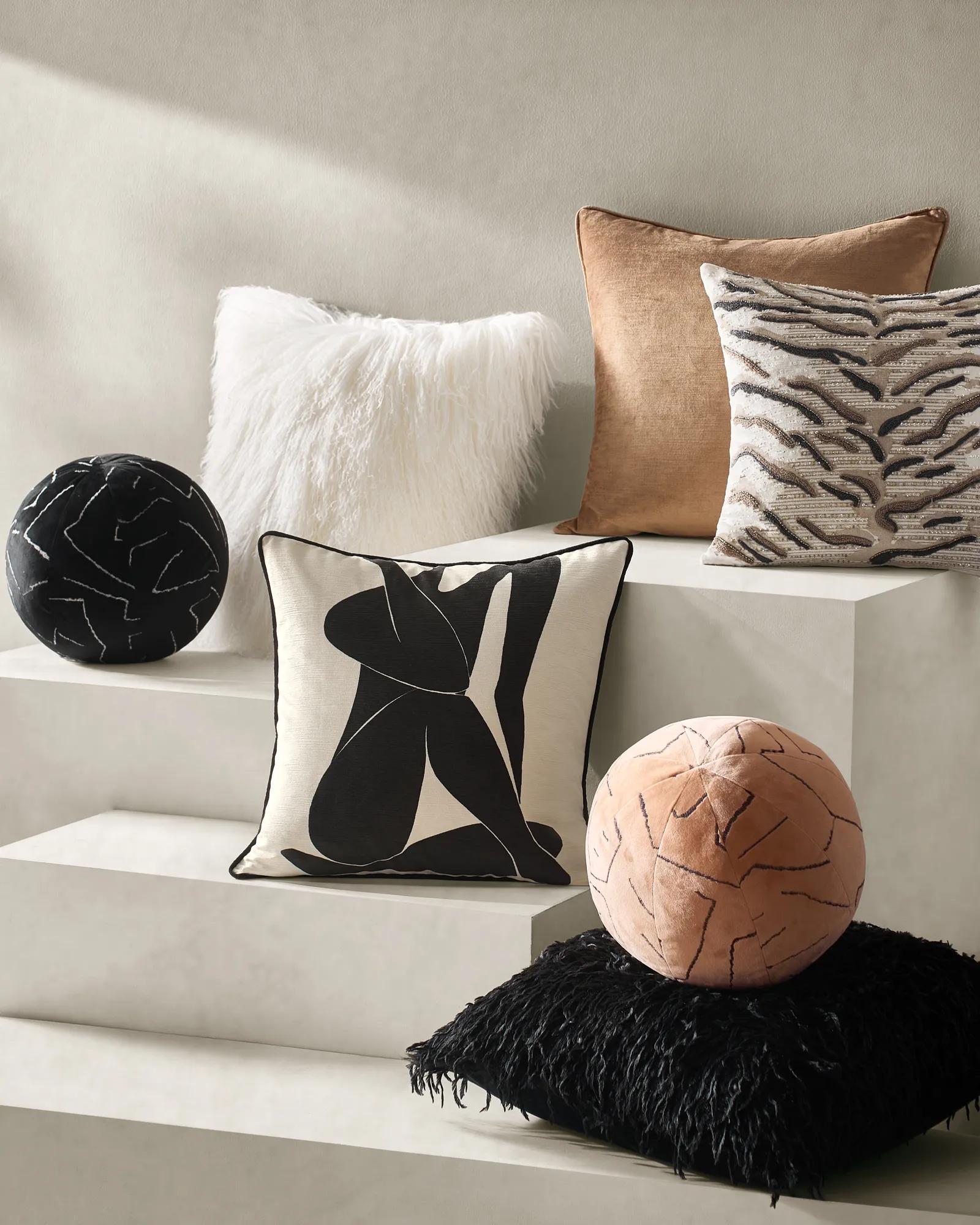 Glisten Velvet Piped Edge Pillow 22" - Bronze