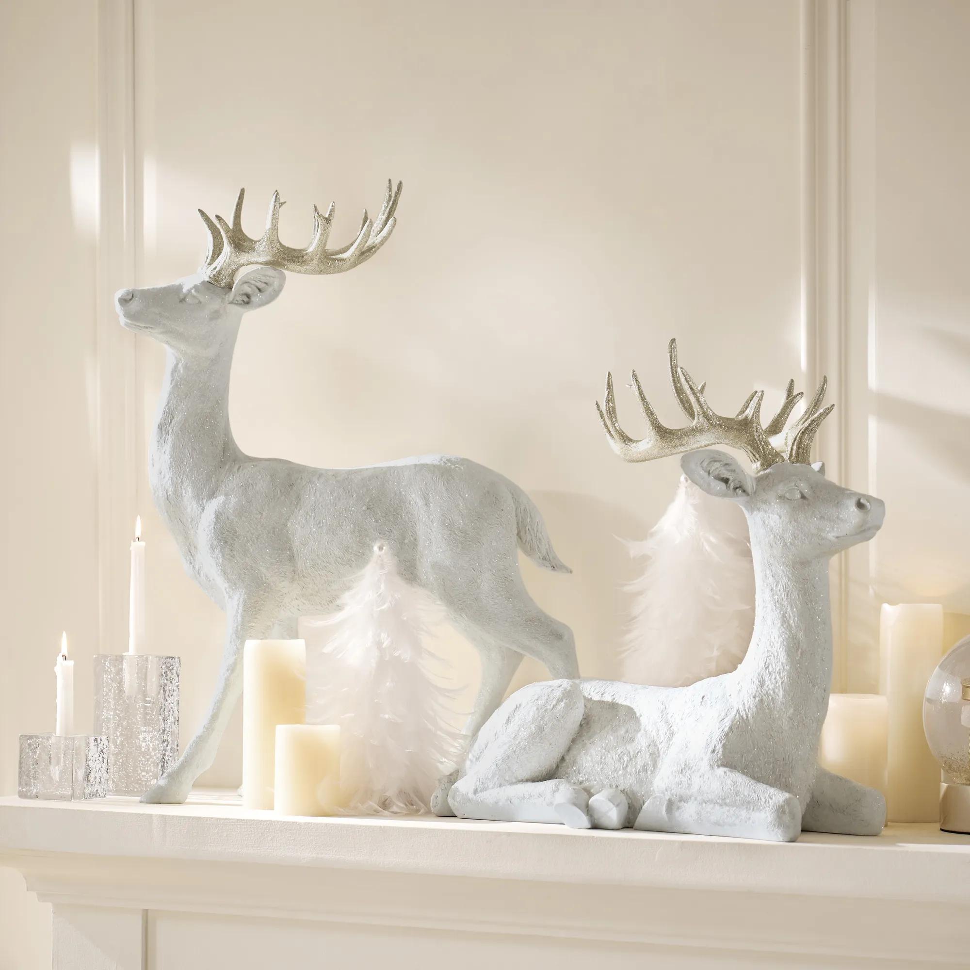 Majestic Deer White/Champagne - 22" & 32"