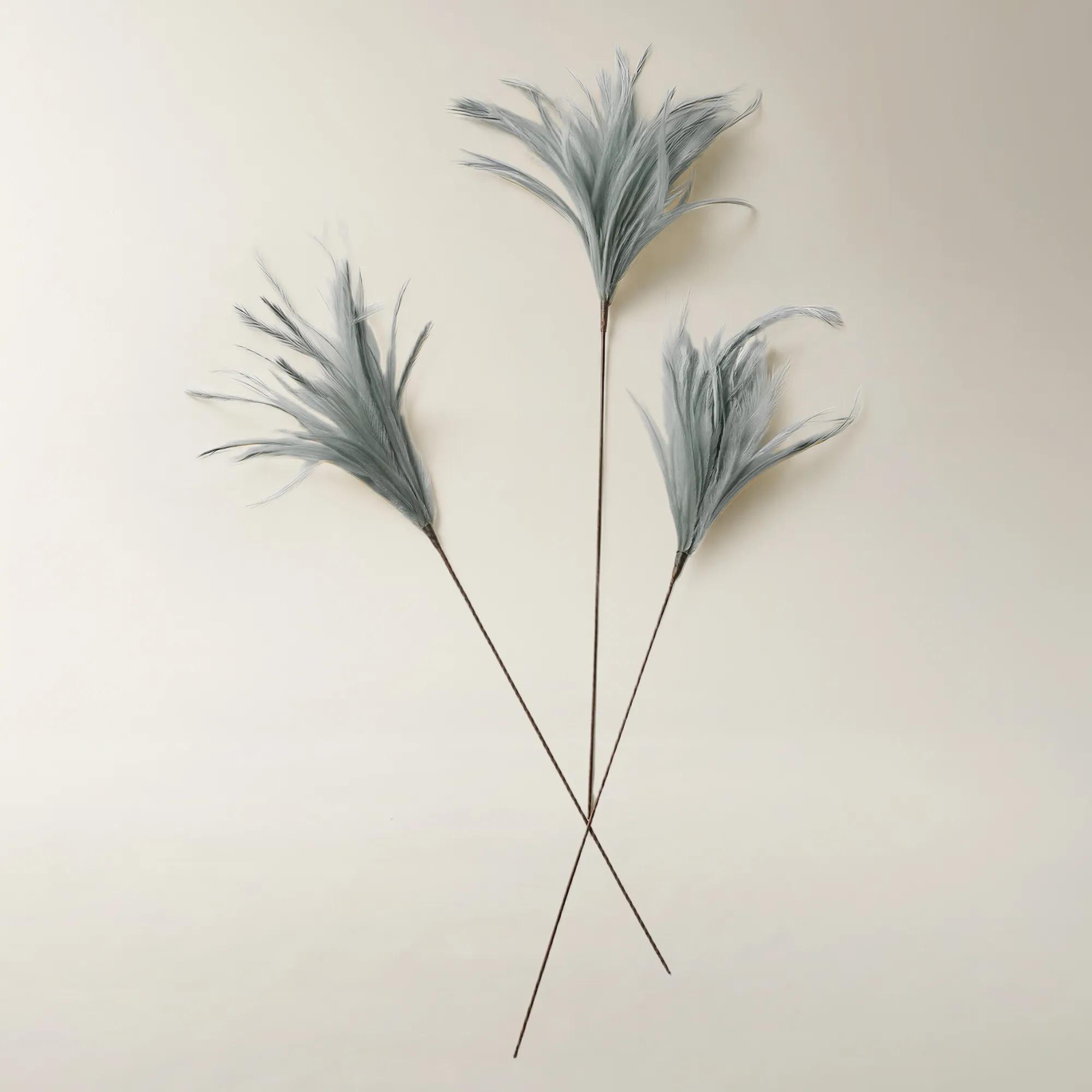 Smokey Pine Feather Pick 23.5" - Set of 3