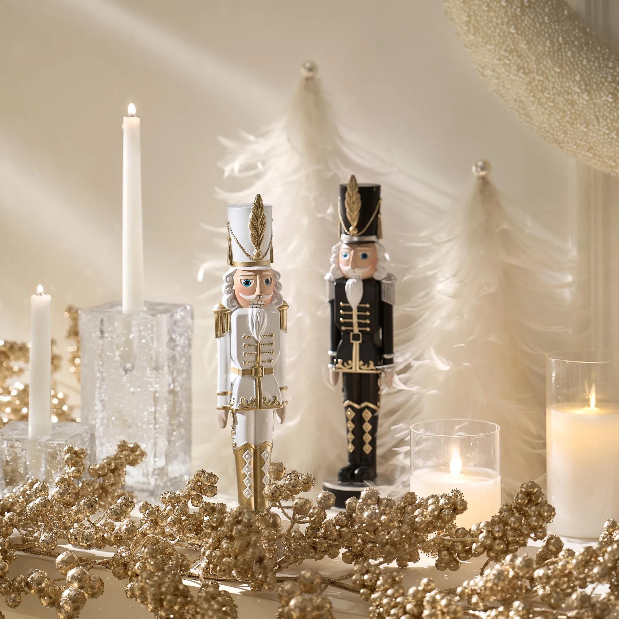 Nutcracker 11.75" - White/Gold