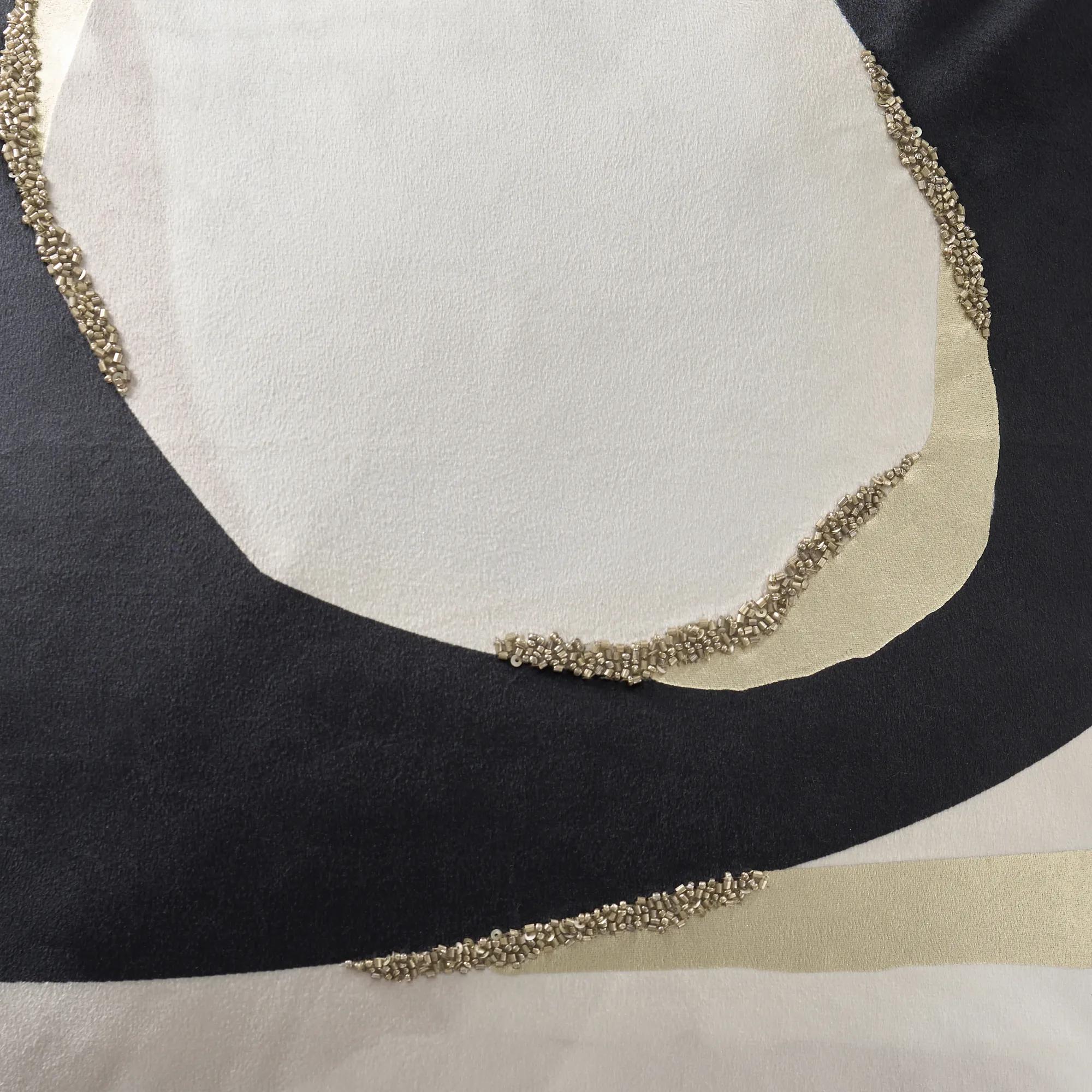 Nova Pillow 20"