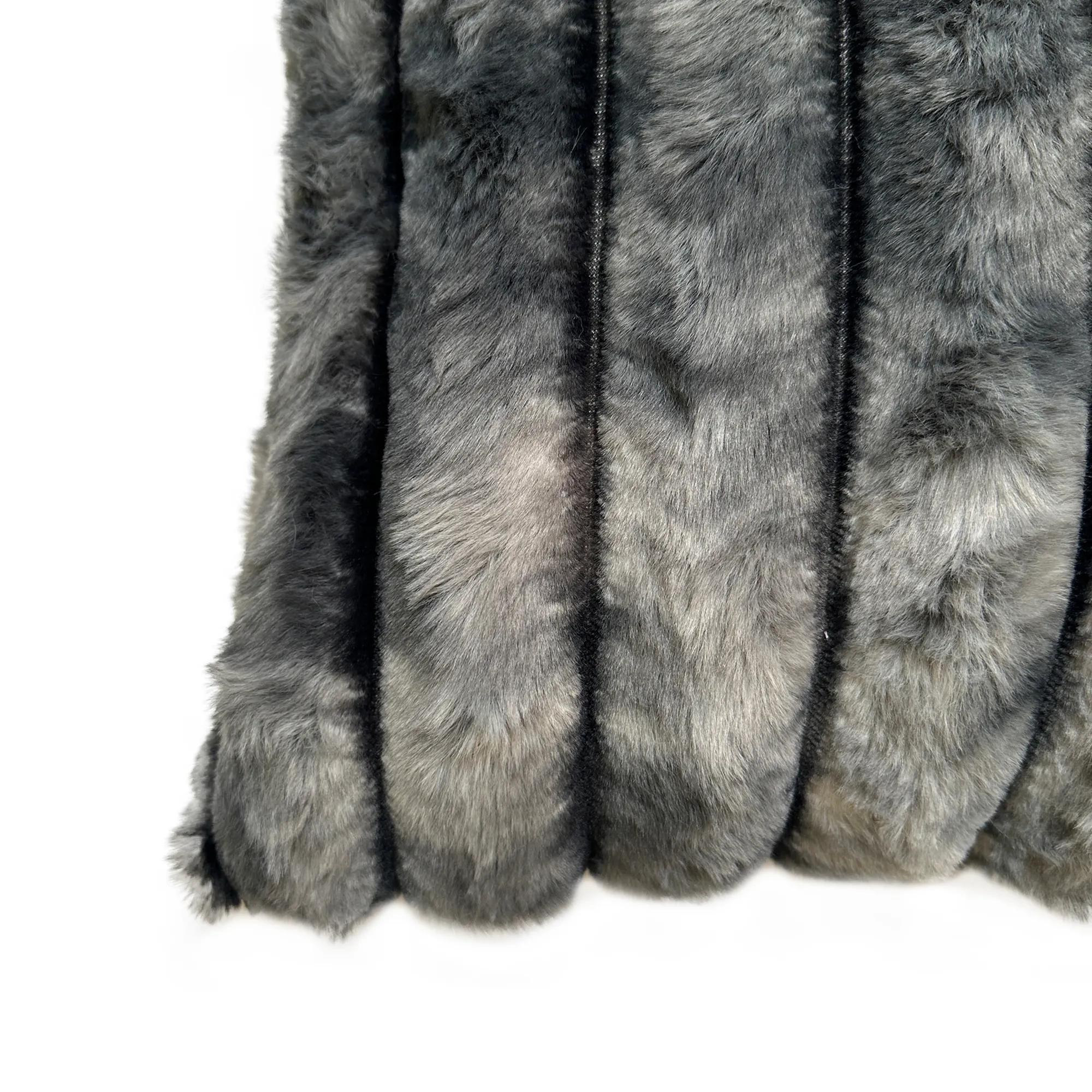 Fur Channel 20" -  Charcoal