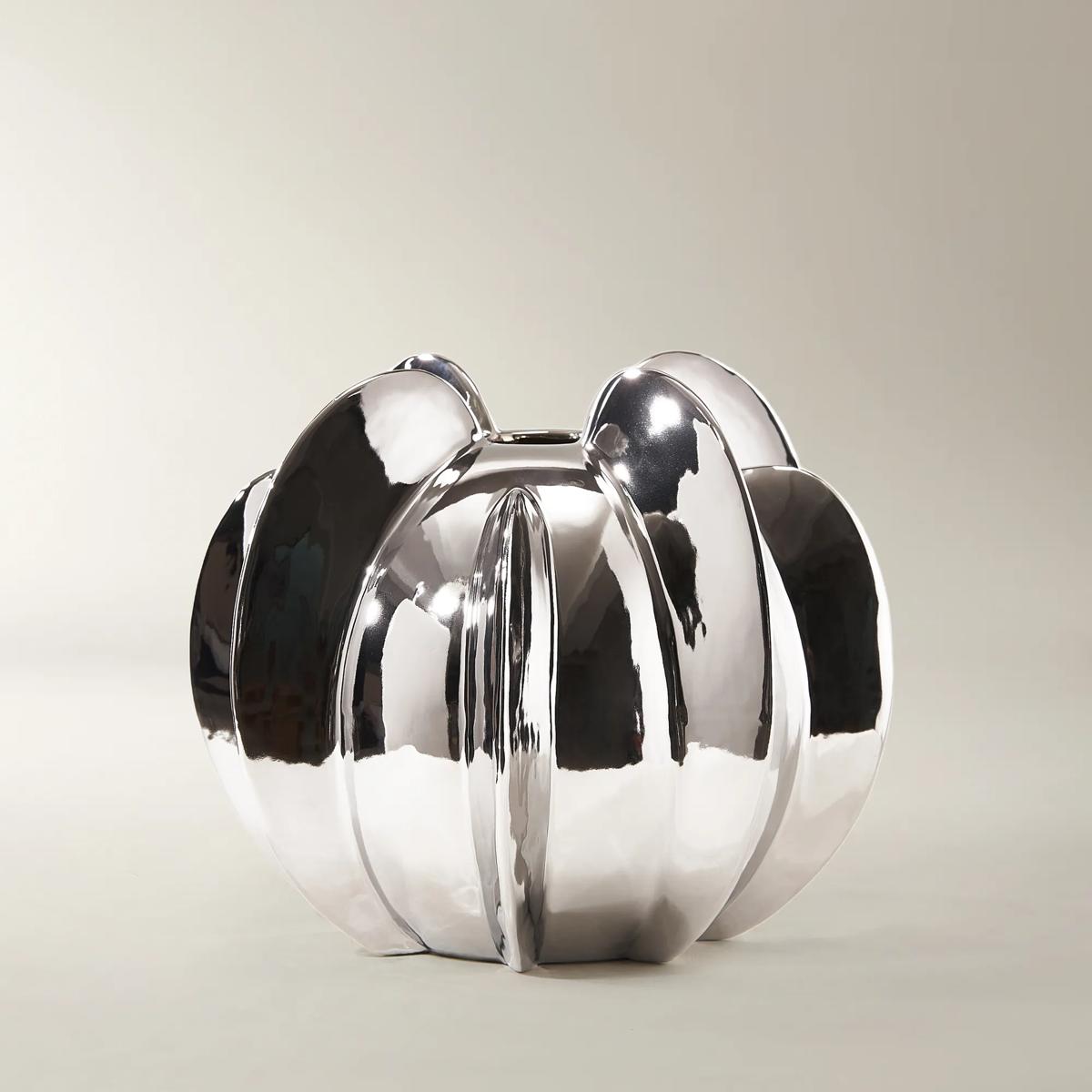 Voyage Vase