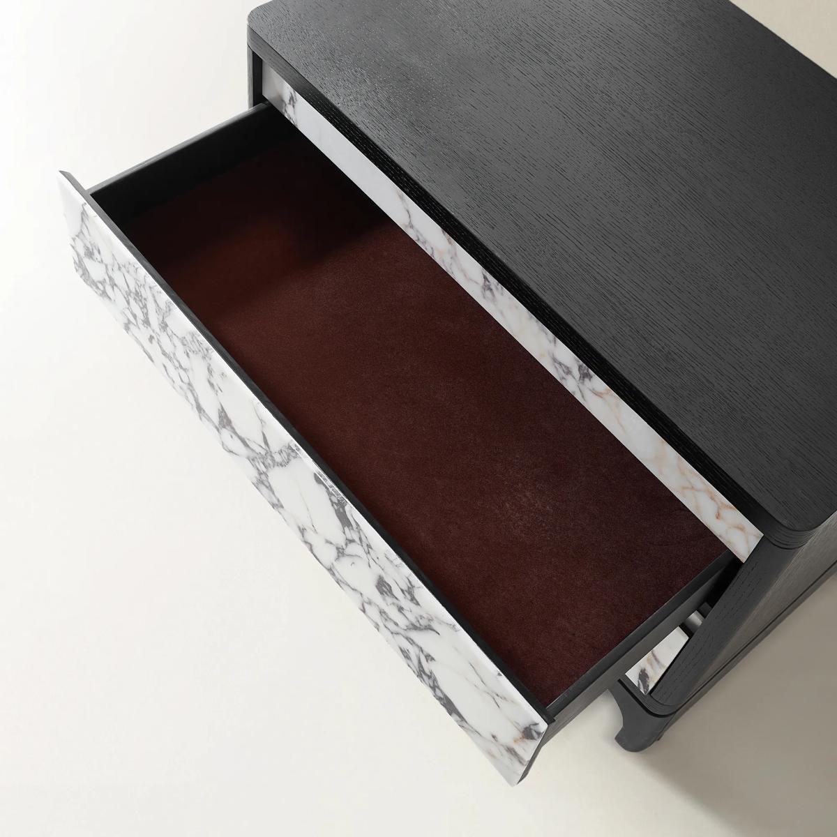 Vanta Nightstand