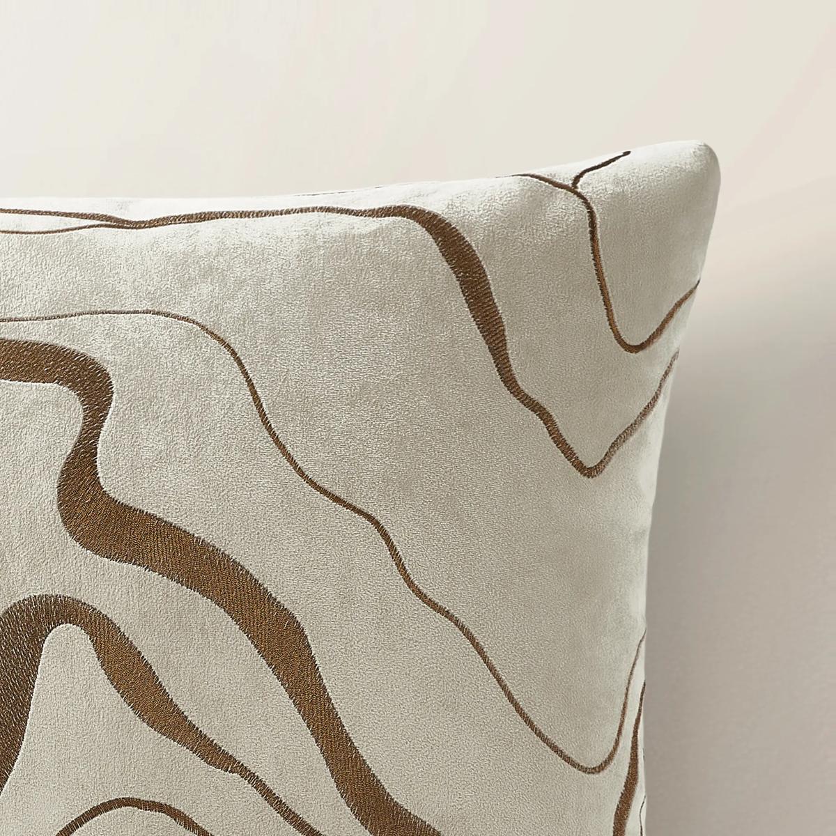 Encina Pillow 22" - Rust/Ivory