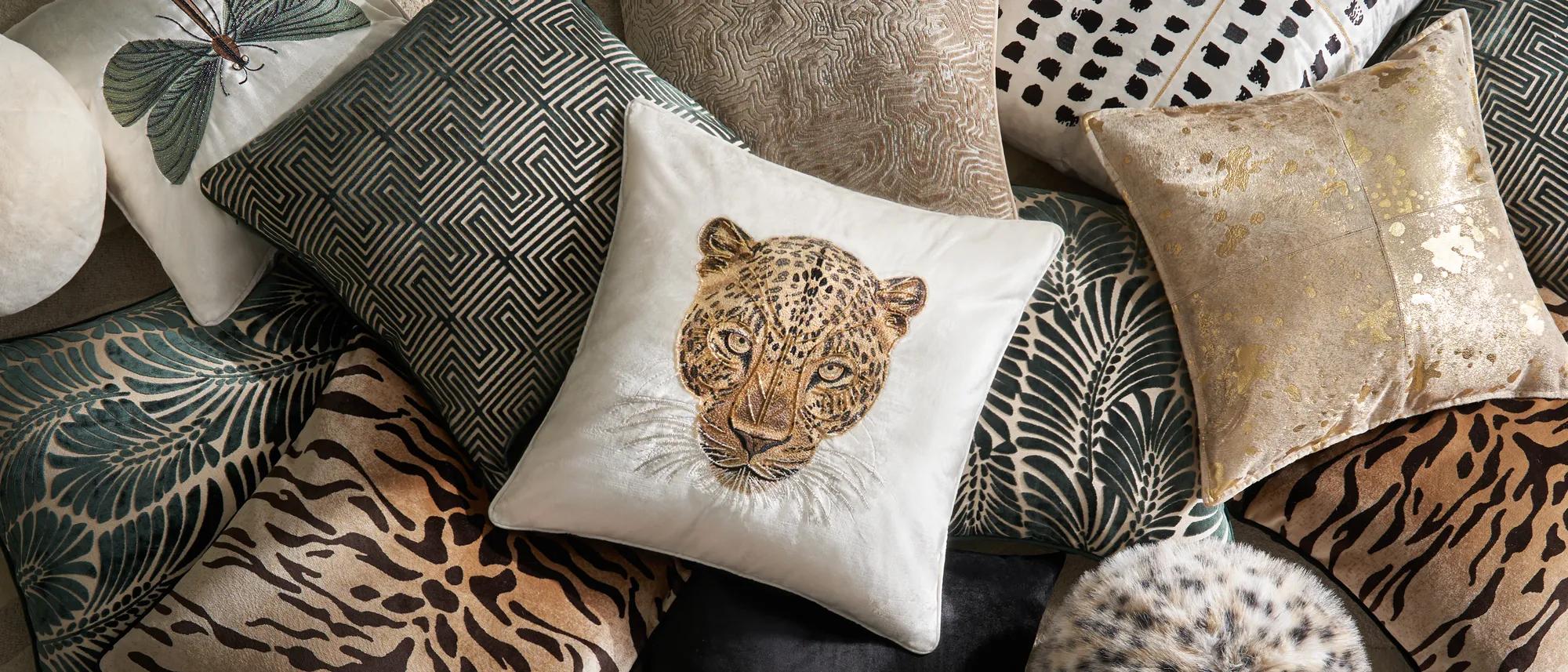 Ari Metallic Hide Pillow 20" - Gold