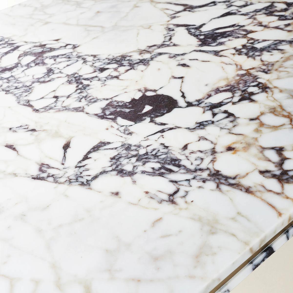 Vanta Dining Table