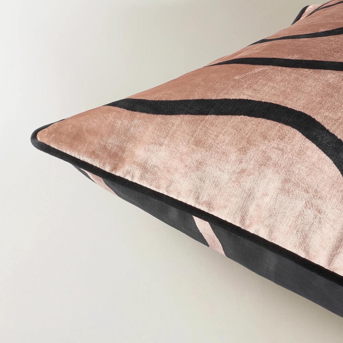 Solana Dual Side Pillow 22"