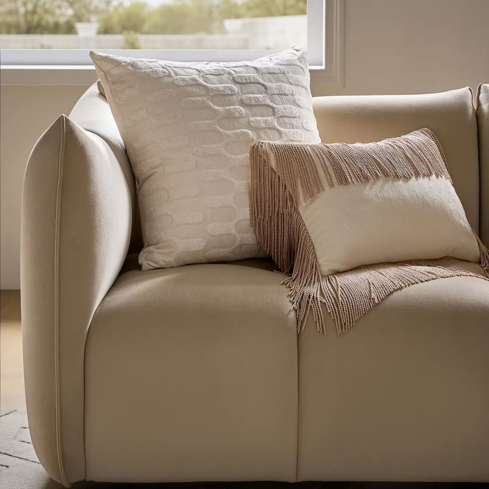 Fia Rope Fringe Lumbar 14"x 20" - Taupe/Ivory