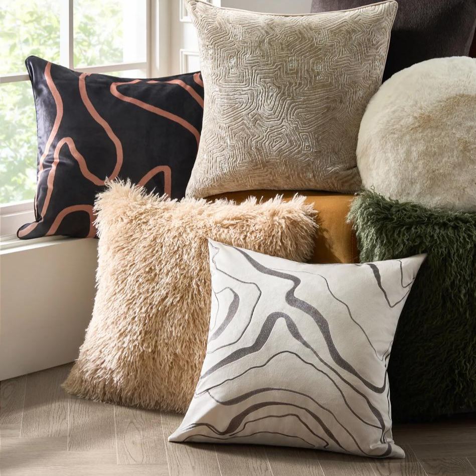 Encina Pillow 22" - Silver/Ivory