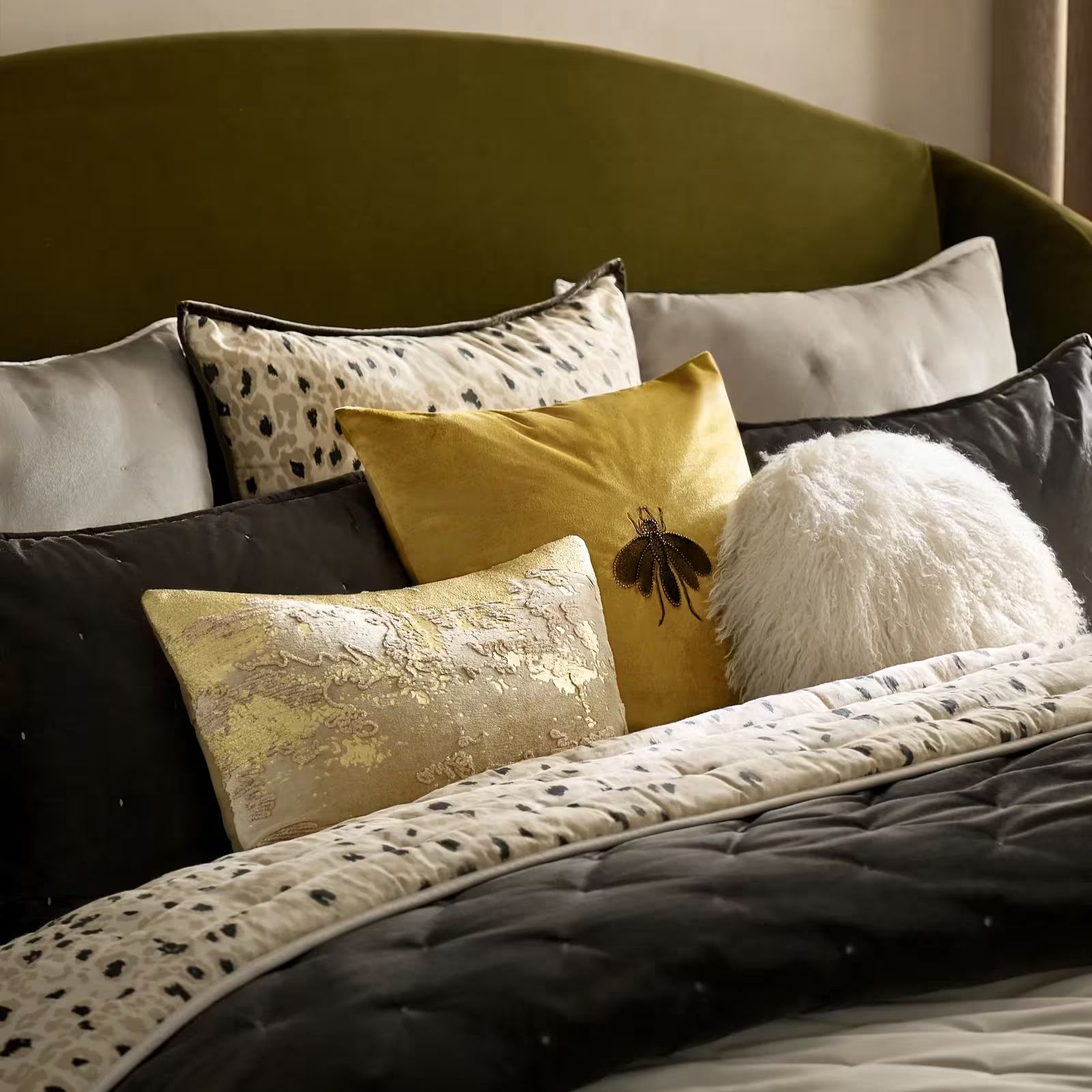 Mia White Mongolian Lamb Fur Pillow 18"D