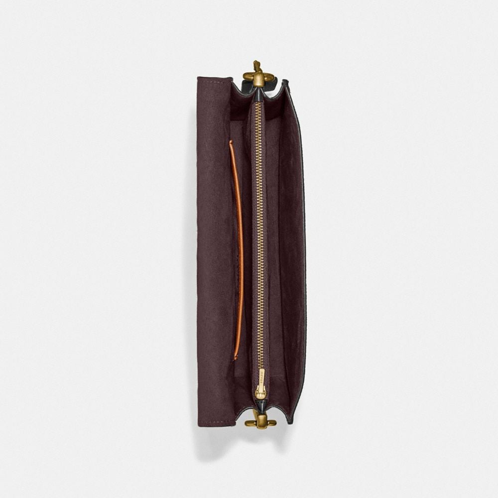 COAthtCH Classic handbags