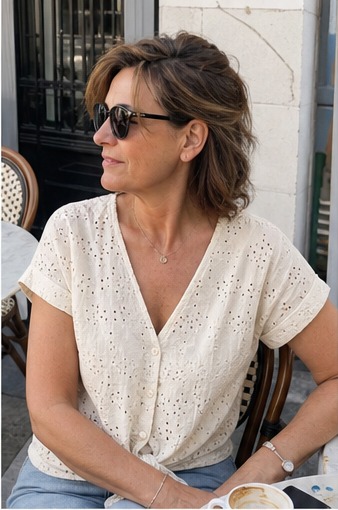 Inspiration française avec la tenue, vue 2