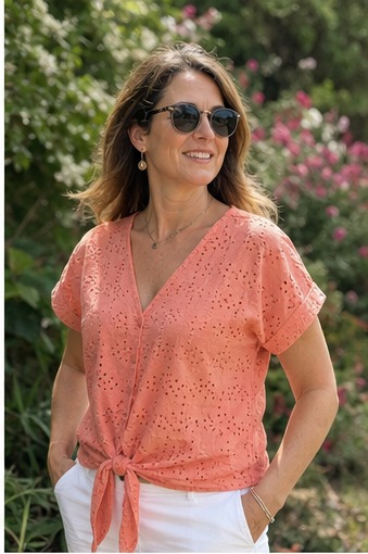 Inspiration française avec la tenue, vue 3