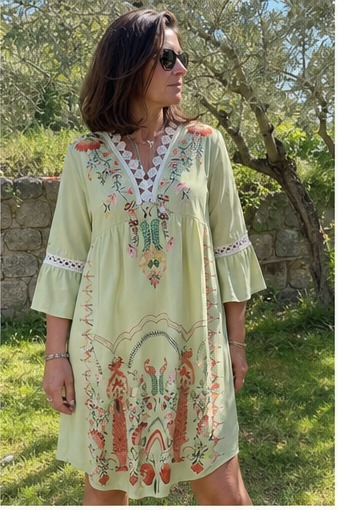 Inspiration française avec la tenue, vue 2