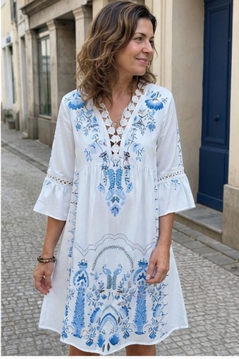 Inspiration française avec la tenue, vue 3