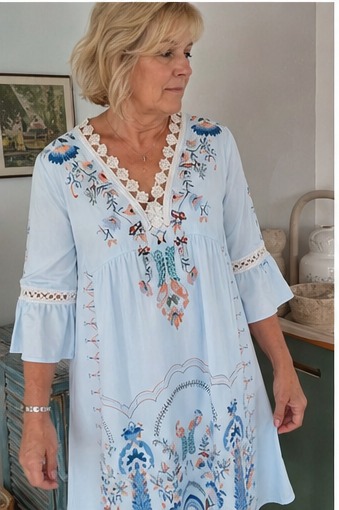 Inspiration française avec la tenue, vue 7