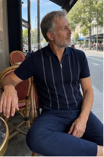 Inspiration française avec la tenue, vue 1