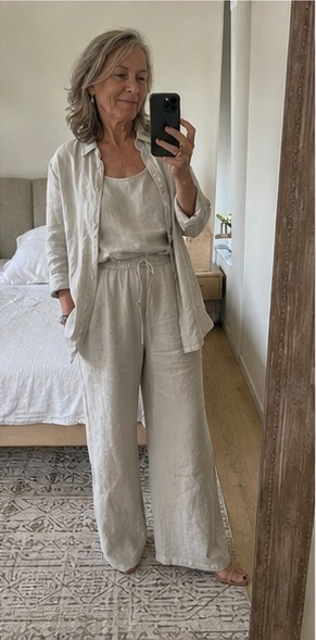 Inspiration fran&ccedil;aise avec la tenue, vue 8
