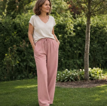Inspiration fran&ccedil;aise avec la tenue, vue 4