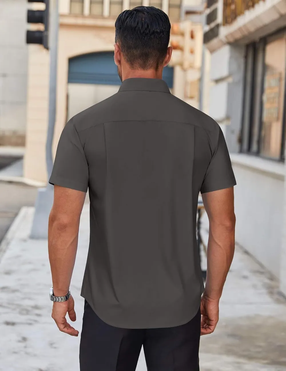 Chemise habillée à manches courtes pour homme – Sans repassage, décontractée, boutonnée, idéale à porter hors du pantalon pour l’été