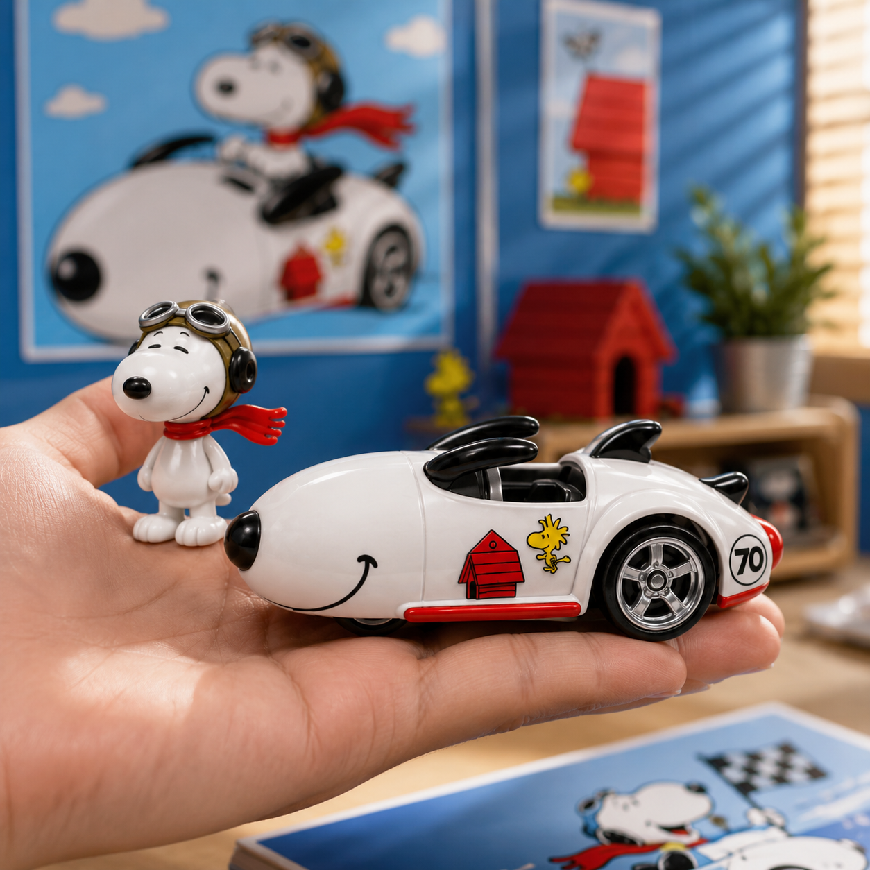 70th Anniversary Aviator Beagle Racer Collectible Set