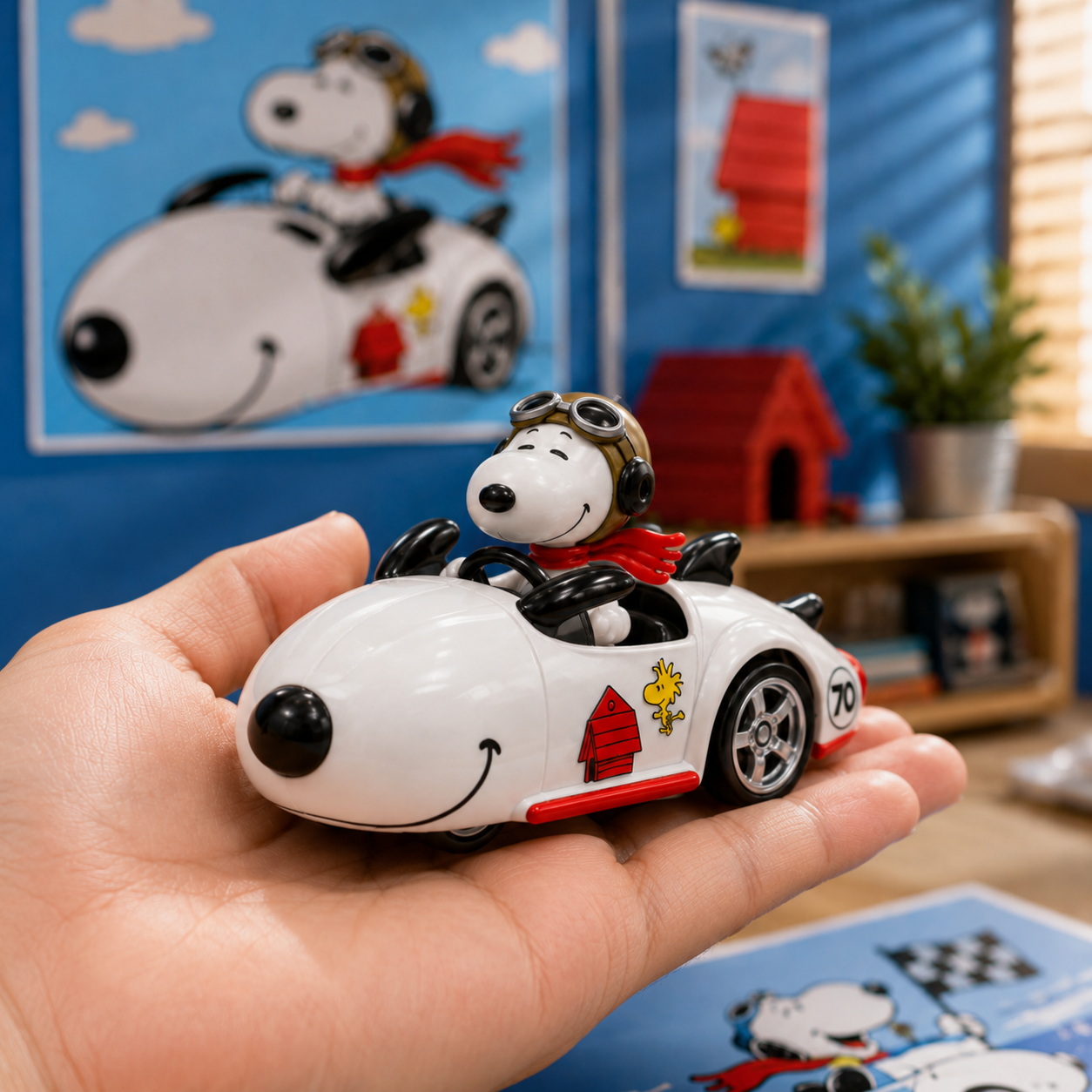 70th Anniversary Aviator Beagle Racer Collectible Set