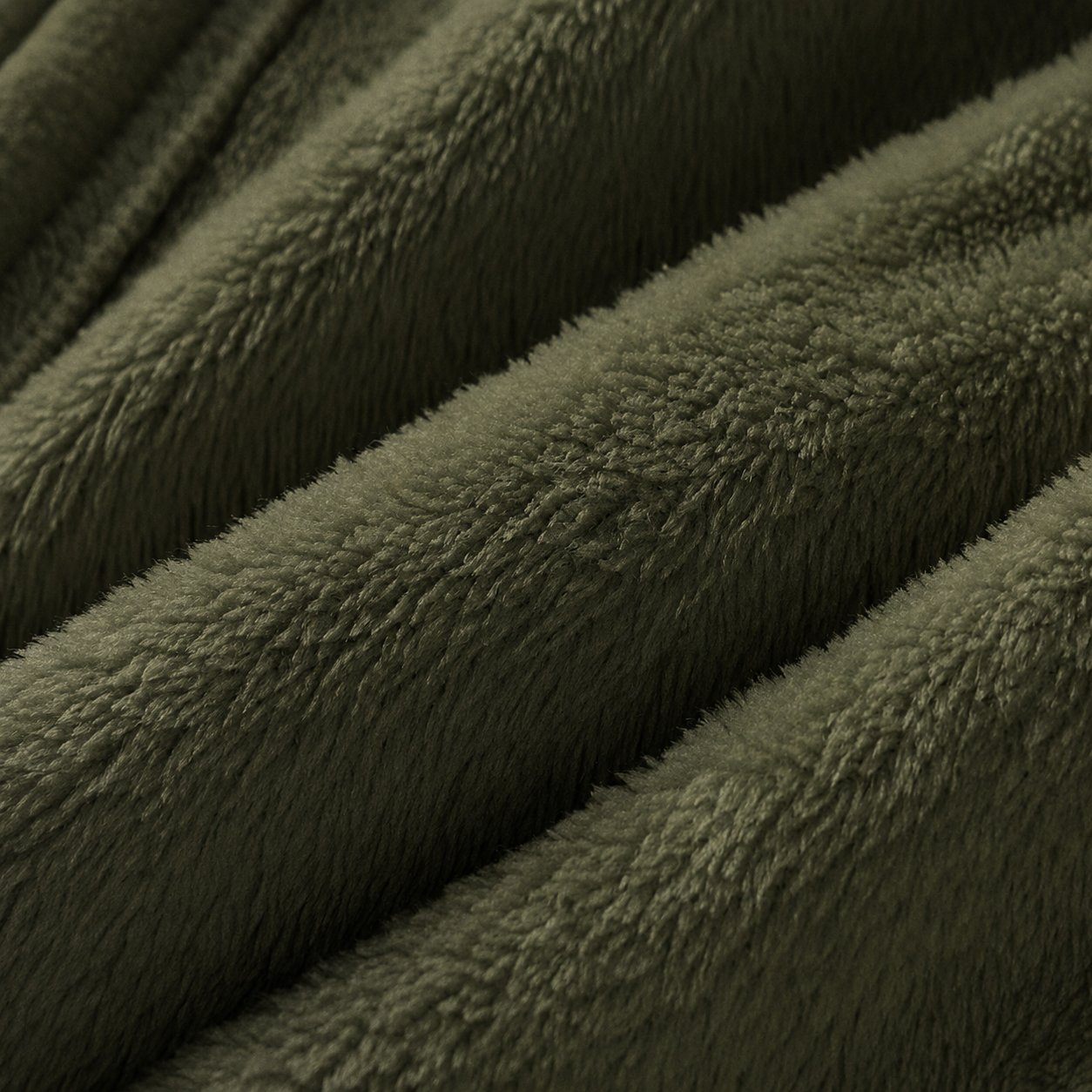 Winter hood toggle detail