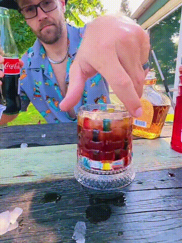 360 degree spinning crystal whiskey glass demonstration