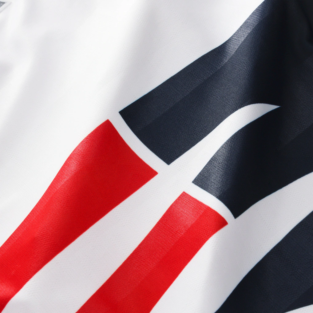 New England Patriots Football x Football Fan Top | 6-Star Embroidered Crest
