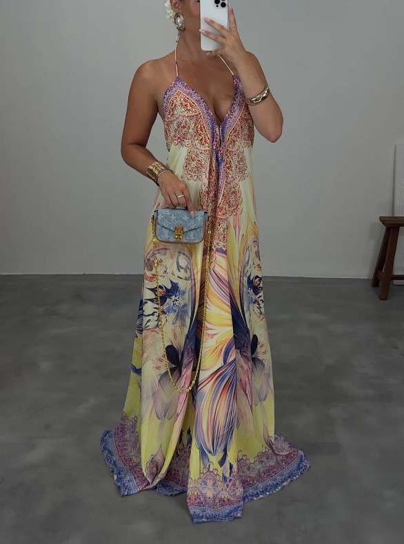 Vintage And Exotic Printed V-neck Sling Loose Large Swing Holiday Dress