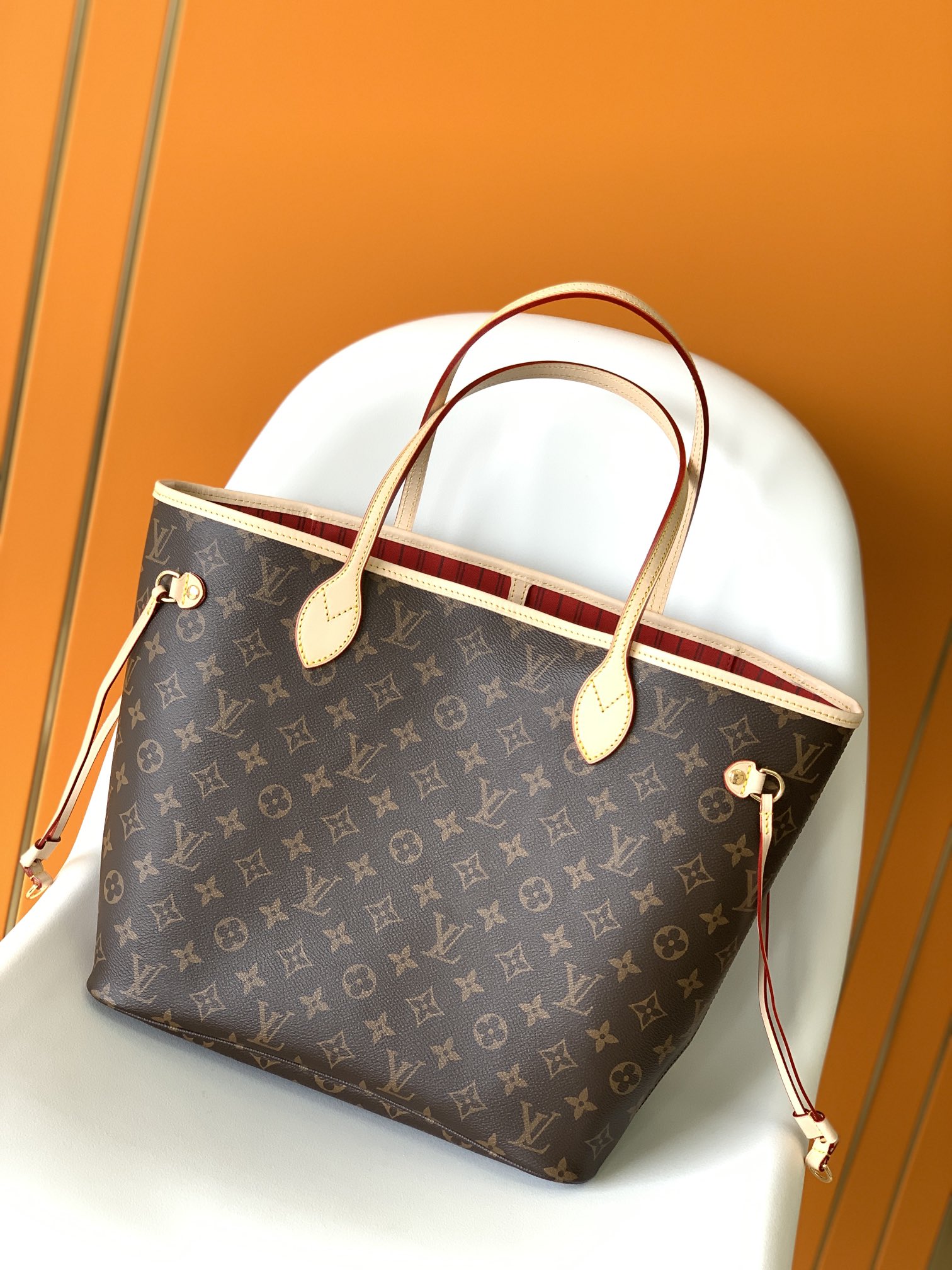 LLBAG06