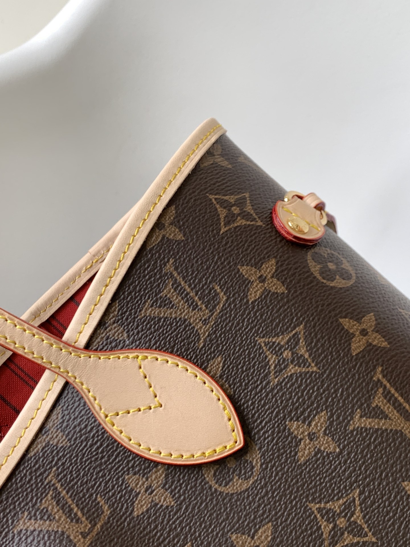 LLBAG06