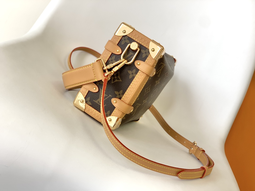 LLBAG 07 21×14×6cm