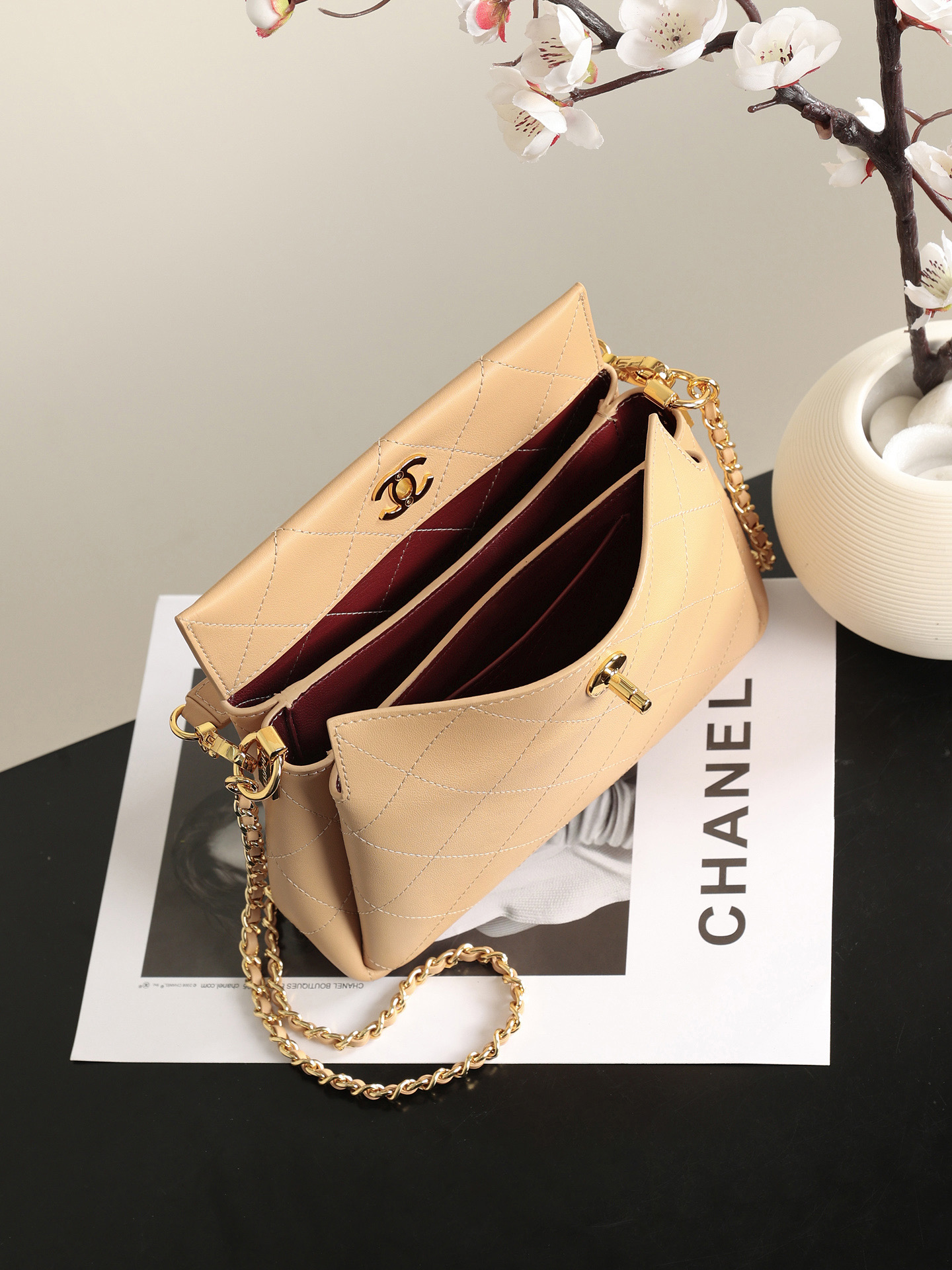 CCBAG 11