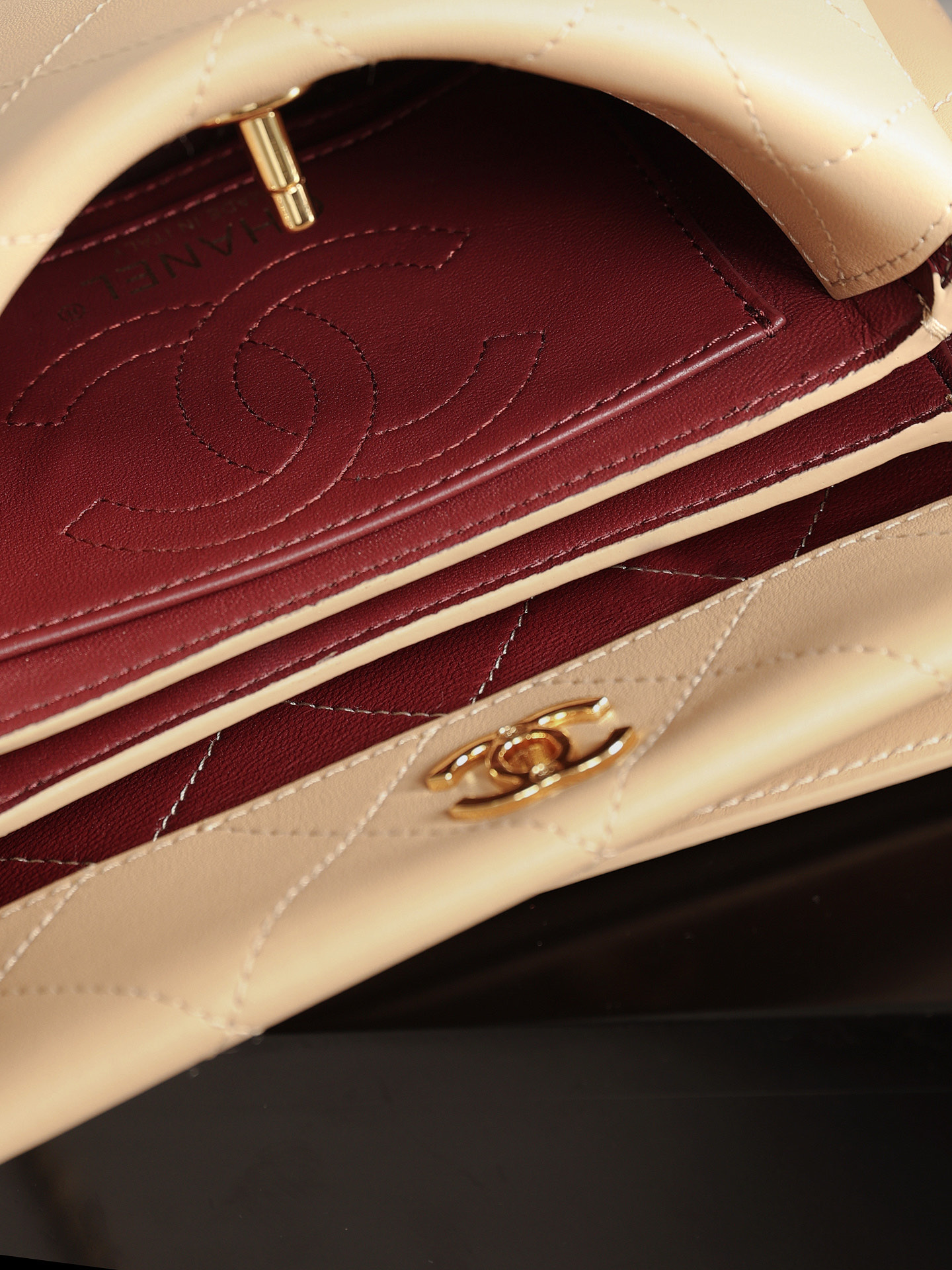 CCBAG 11