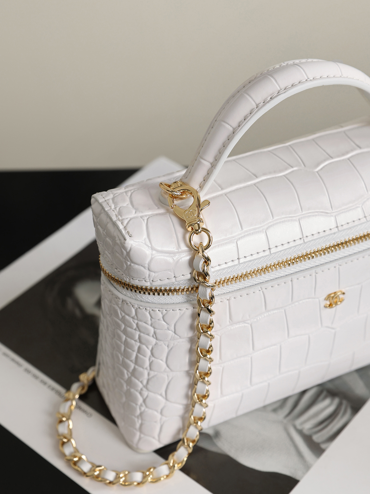 CCBAG 10