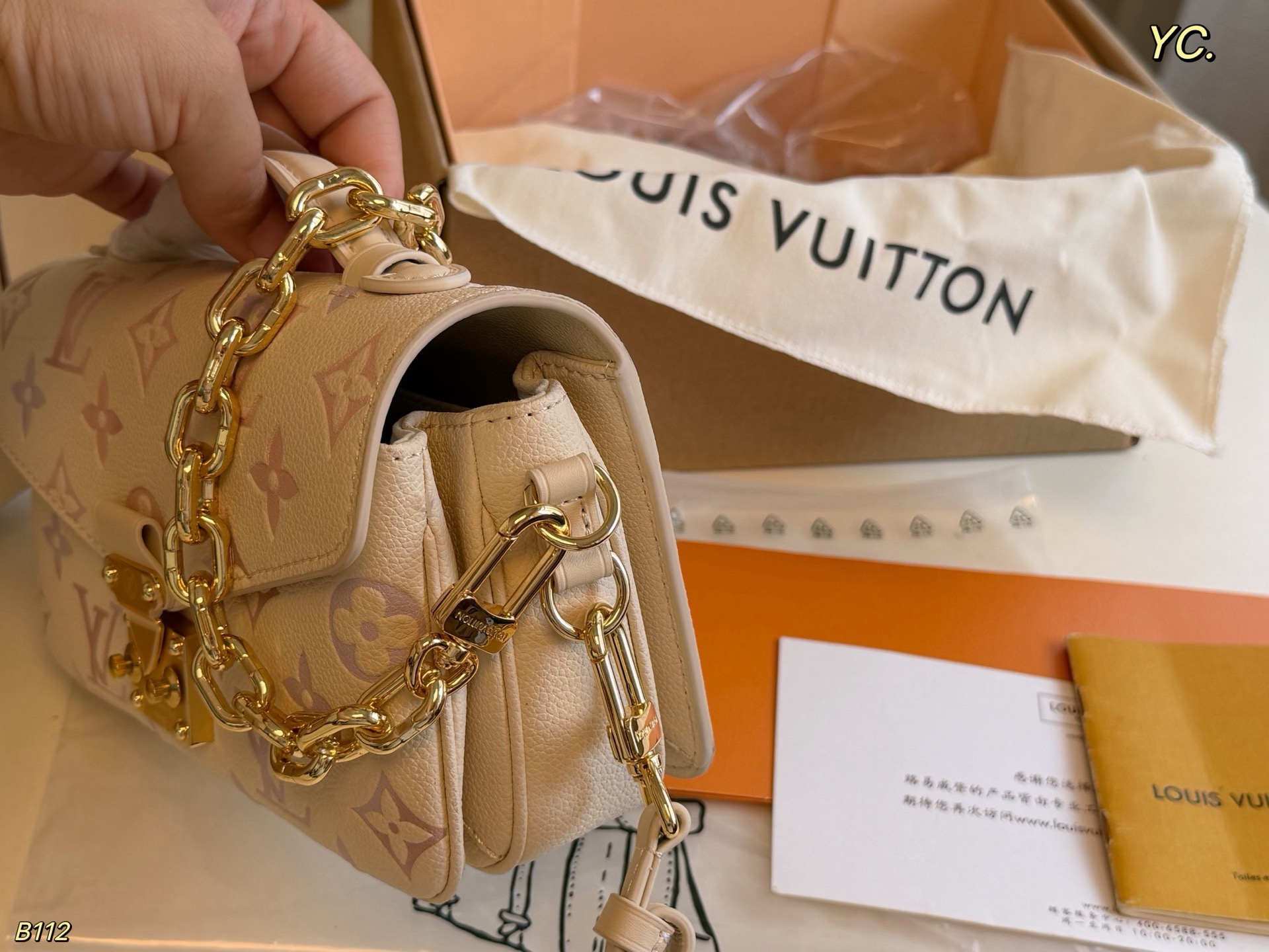 LLBAG 12