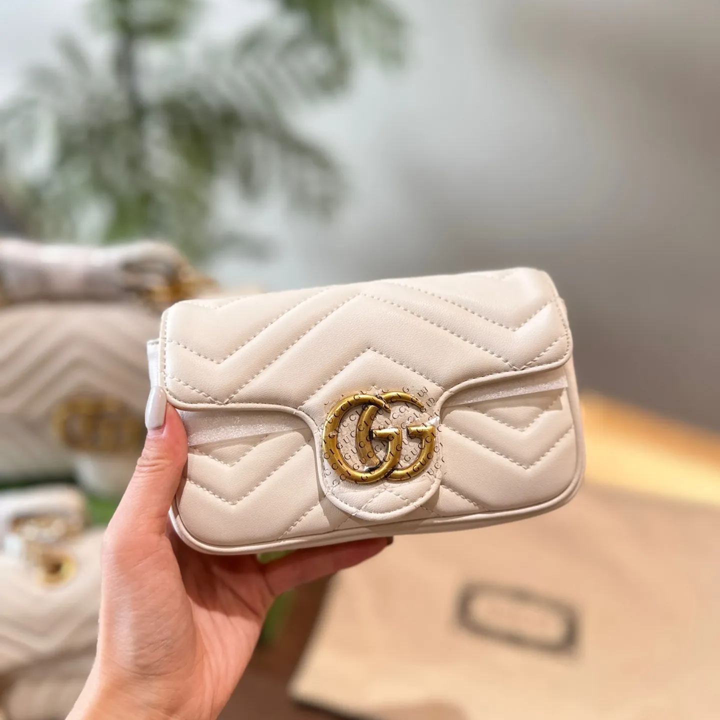 GGBAG 01
