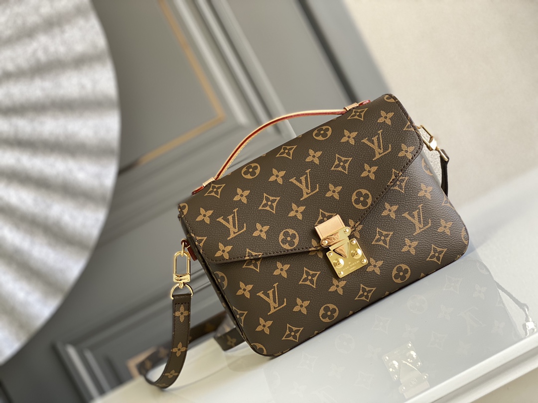 LLBAG02