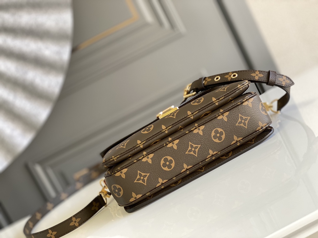 LLBAG02