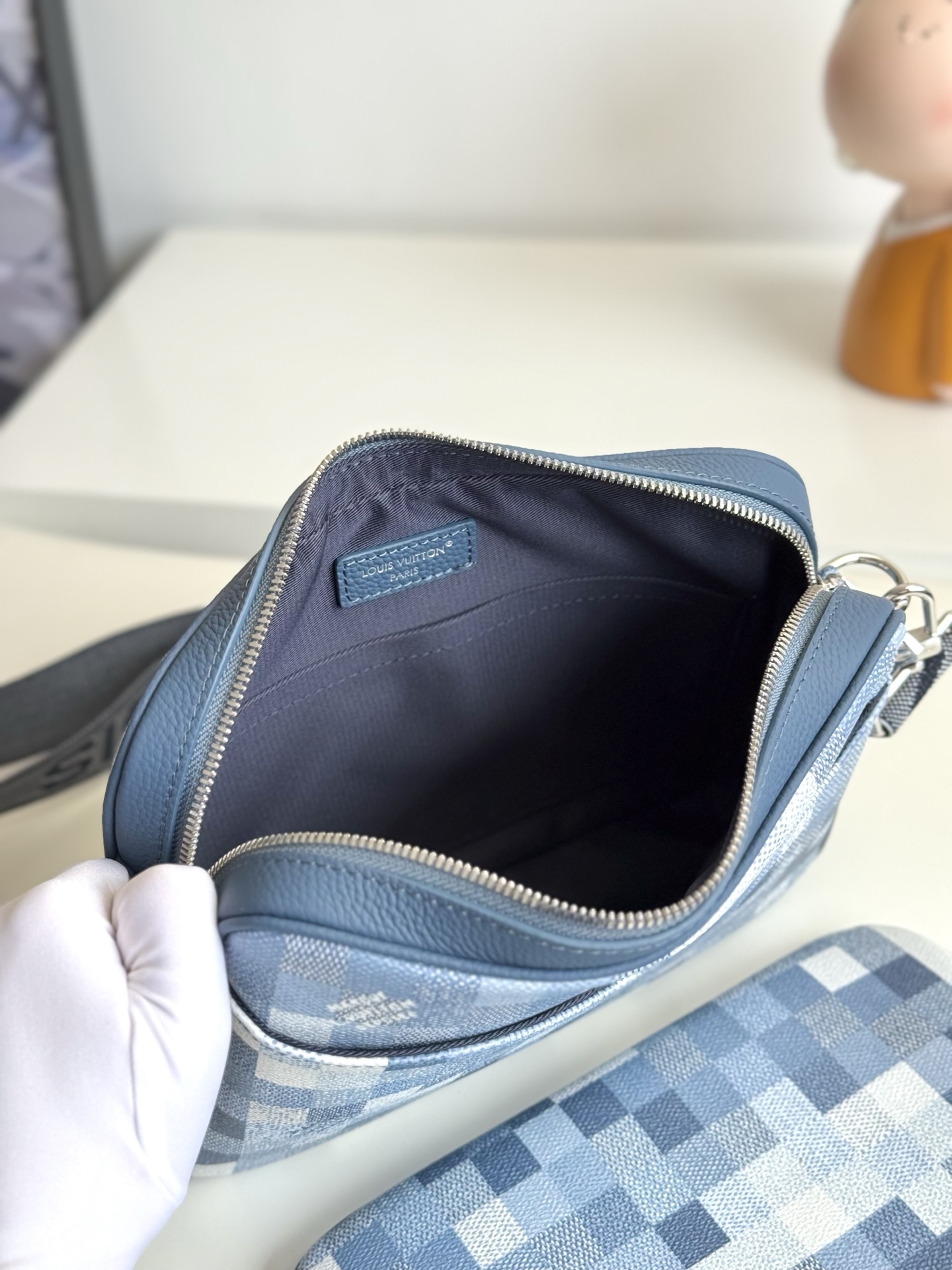 LLBAG 10