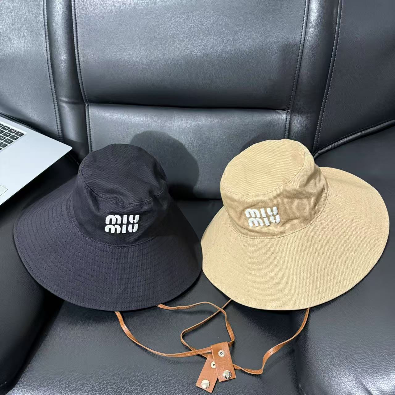 Hat 4009